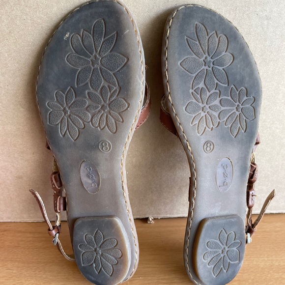 b.o.c. Sandals - Picture 3 of 3